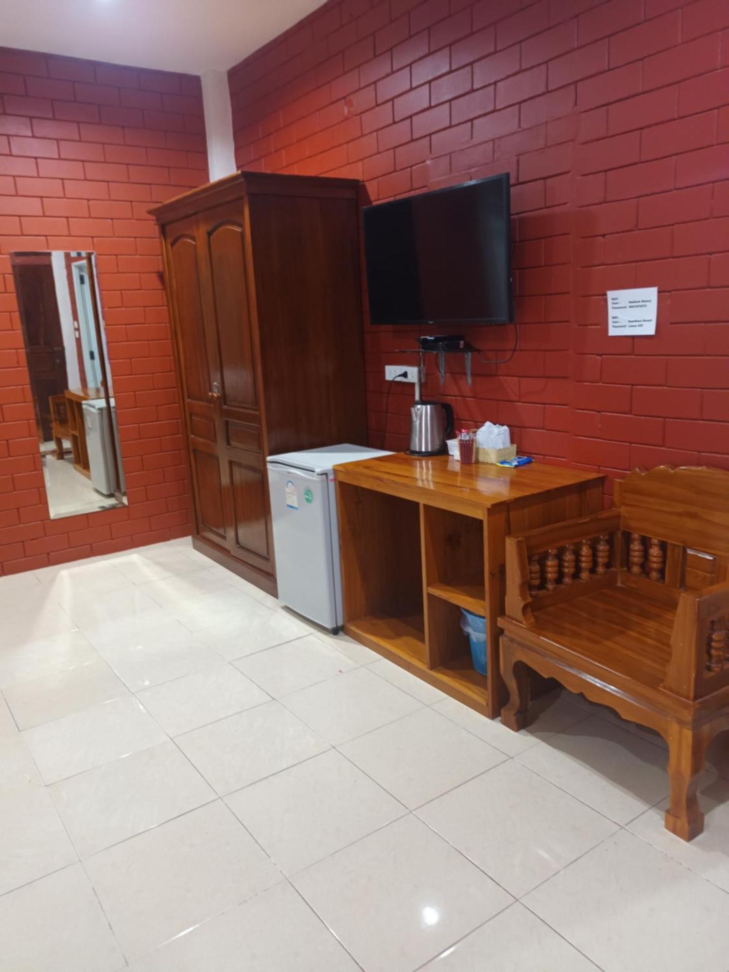 Saen Kam Resort شيانغ ماي الغرفة الصورة
